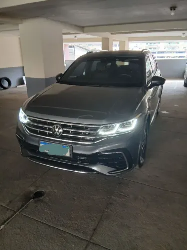 Volkswagen Tiguan Allspac R-line 300 TSI 2.0 2024