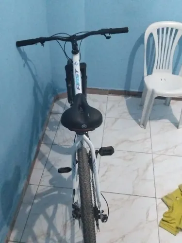 Bike aro 29 quadro 17-  900 reais