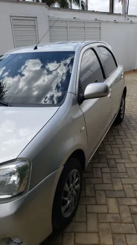 Toyota Etios XS 1.3 Flex 16V 5P Mec. 2013