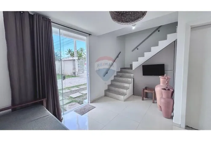 Duplex Mobiliado com Piscina Privativa | 3 Quartos | 300m da Praia do Mutá | Oportunidade