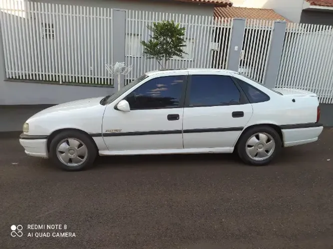 Chevrolet Vectra GSI 2.0 16V (modelo Antigo) 1995