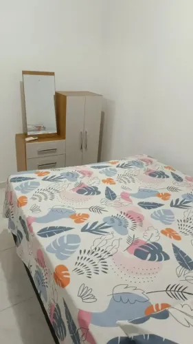 Alugo Studio Apenas por diária em Paratibe por trás do mercado Pai e Filhos a 2 minutos da