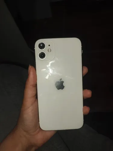iPhone 11 ( retirada de peças)
