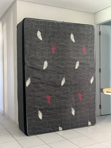 Cama box conjugada semi nova em perfeito estado
