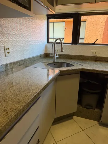 2 Bancadas de Granito para Cozinha e Ilha + Cubas e Brindes