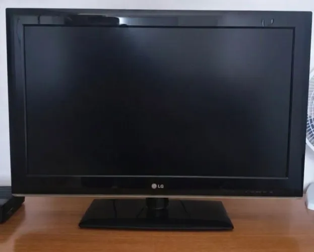 TV LG 32 Polegadas LED HDMI USB | Funcionando Perfeitamente