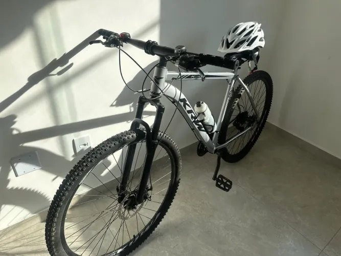 Vendo bicicleta MTB marca KSW, aro 29