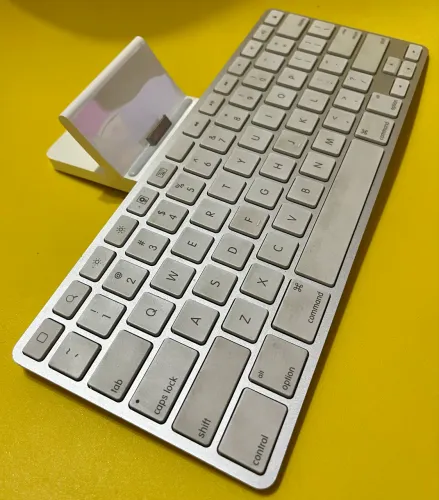 iPad Keyboard Dock Apple