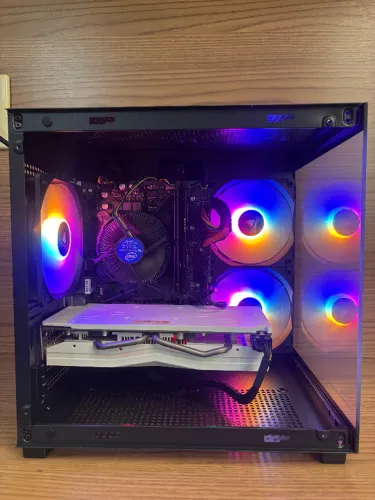 PC Gamer /Intel Core 10100/RX 580 8 GB/16GB Ram/Nvme 256+1 TB HD/Gabinete Gamer aquário