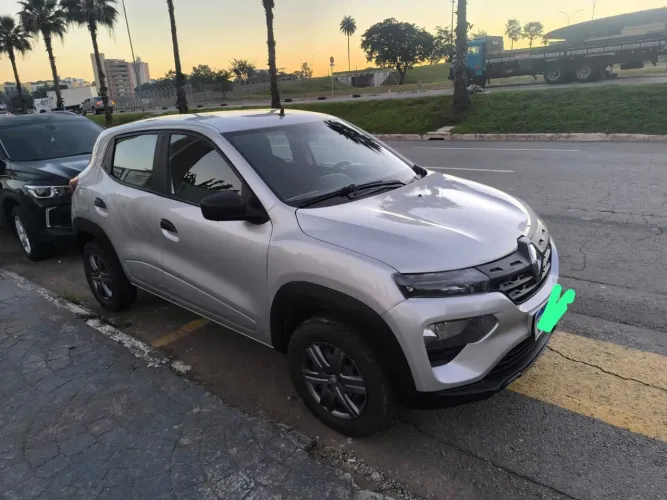 Renault Kwid Zen 1.0 Flex 12V 5P Mec. 2023