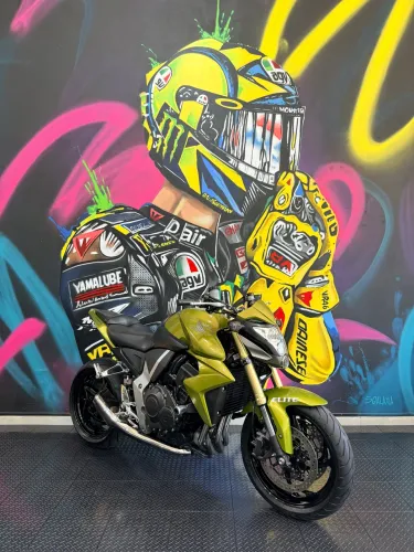 CB1000R