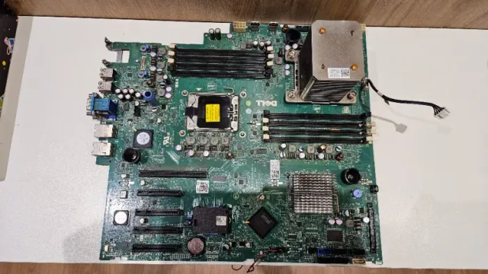 Placa Dell PowerEdge T410 M638F Xeon E5504 com Dissipador