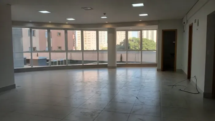 SALA COMERCIAL CENTRO EMPRESARIAL JOSÉ BARÃO