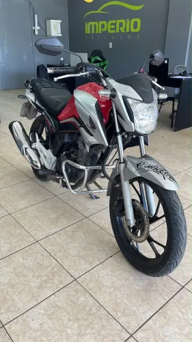 Titan 160