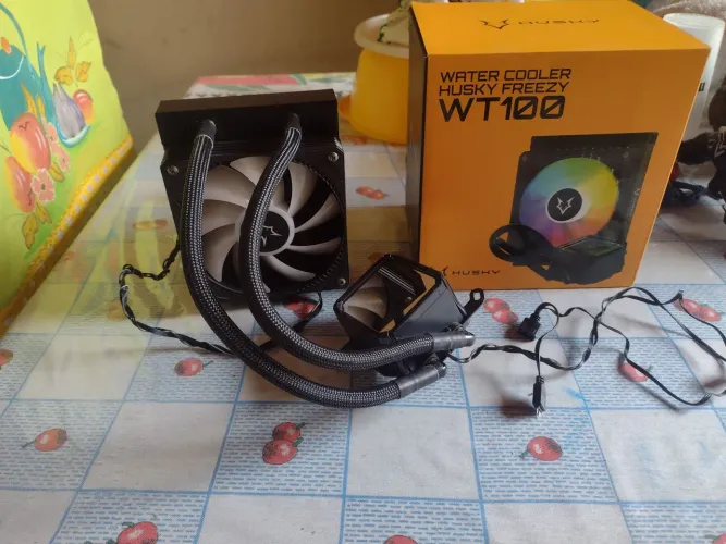 Water Cooler Husky Freezy 120mm ARGB Na Caixa / Excelente Estado