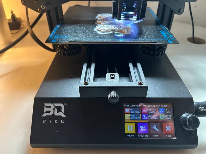 Impressora 3d biqu b1 praticamente nova