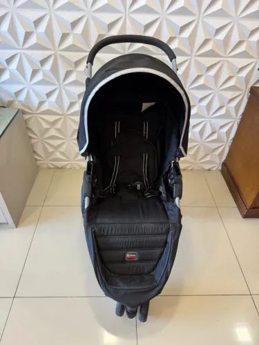 Carrinho bebê 3 em 1