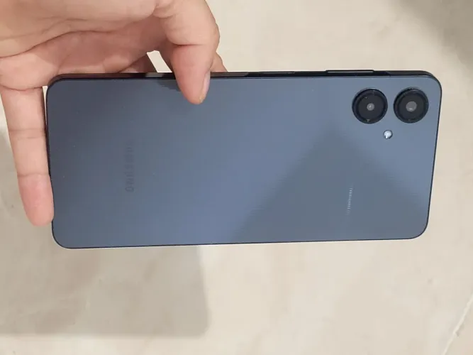 Samsung galaxy A06