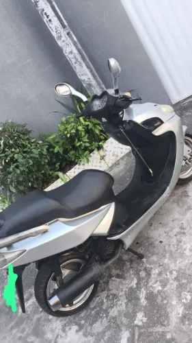 Vendo moto sundown future 125