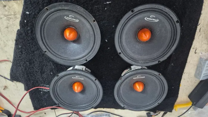 Triton 6" 400mbx (par)