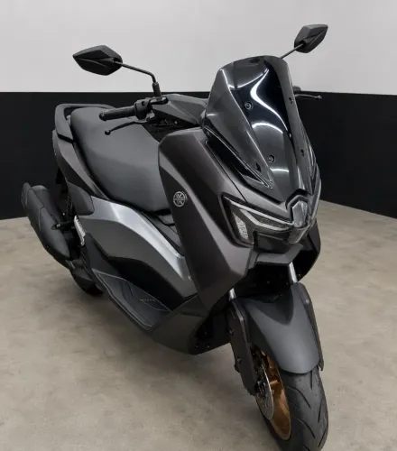 Nmax 2025 - 1100 km - Zerada