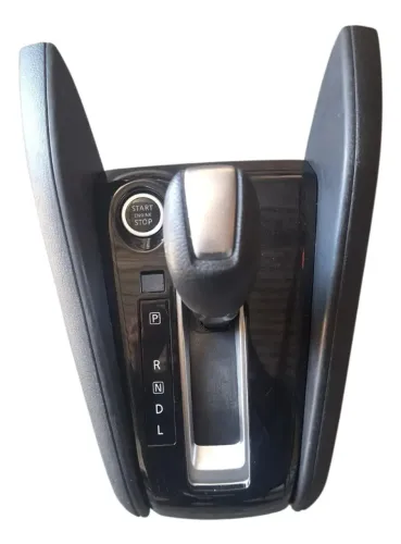 Trambulador Nissan Kicks 2017 2018 2019