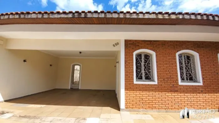 Casa em Vila Nova Cidade Universitaria, (Bauru) - SP
