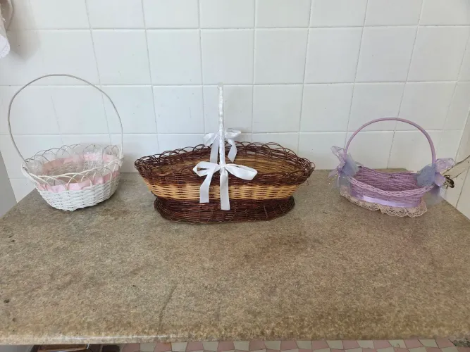 Cestas decoradas pra café da manhã, bufês, ou  decoração em geral.