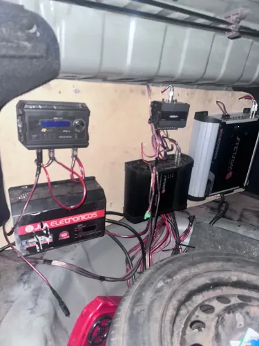 Som automotivo