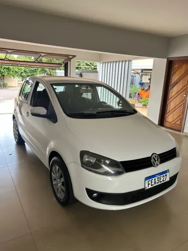 Volkswagen Fox 1.0 MI Total Flex 8V 5P 2013