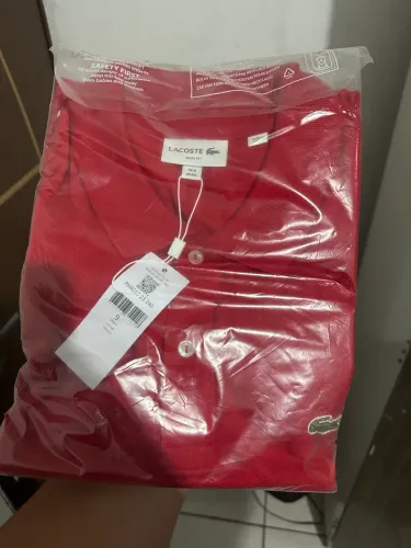 Camisa Lacoste original tamanho tamanho 9