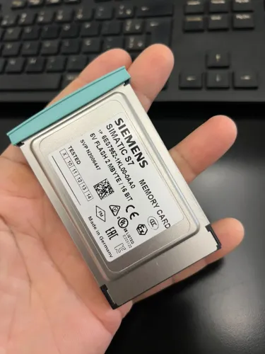 Cartão de memória Siemens SIMATIC S7 Flash 5V 2MB/16Bit (6ES7952-1KL00-0AA0)