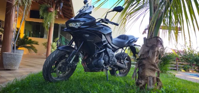 Kawasaki Versys 650 2.659km Único dono