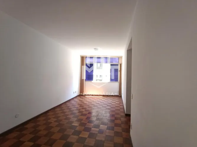 MLT Vende Tijuca, Sala 2 ambientes, 3 quartos armários, garagem escritura