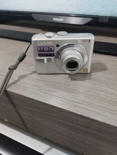 Camera digital lumix DMC ls70