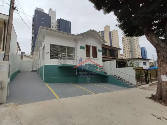 Casa com 4 dormitórios para alugar, 250 m² por R$ 5.000/mês - Vila Itapura - Campinas/SP