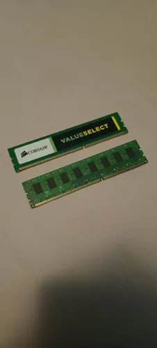 Kit 2 Memórias RAM 4GB DDR3 1333MHz - 8GB Total