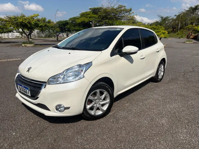 Peugeot 208 Active/active Pack 1.5 Flex 8V 5P 2015