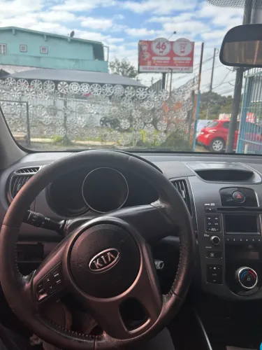 Kia Motors Cerato 1.6 16V Mec. 2011