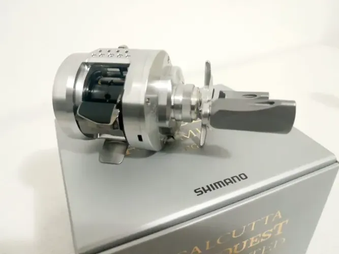 Carretilha Shimano Calcutta Conquest Bfs Limited Hg 2026 Dir