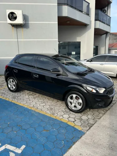 Chevrolet Onix Hatch LT 1.4 8V Flex Mec. 4P 2019