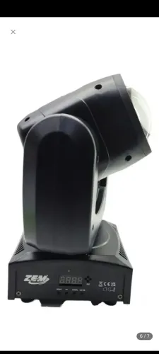 Vendo 2 Moving 90w nunca usado.