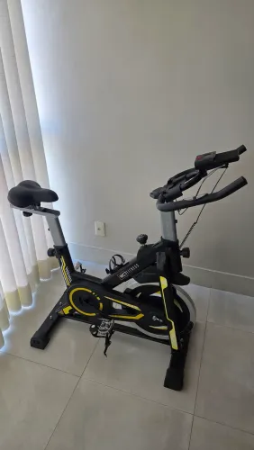 Bicicleta spinning ótimo estado usado 4x