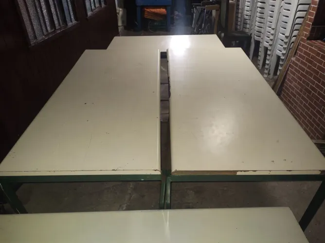 Mesas MDF resistentes escolares tampo fórmica