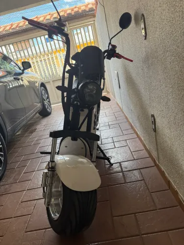 Moto elétrica X12 impecável, completa com nota.