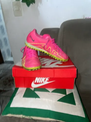 Chuteira Nike mercurial vapor 15