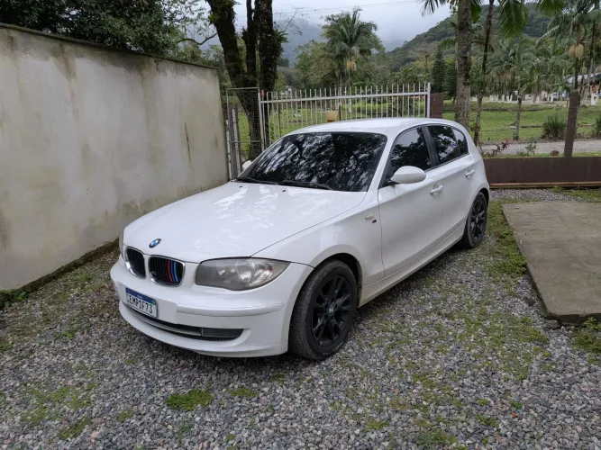 BMW 118IA 2.0 16V 136cv 5P 2010