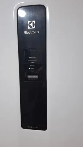 Refrigerador Electrolux 400l inverter