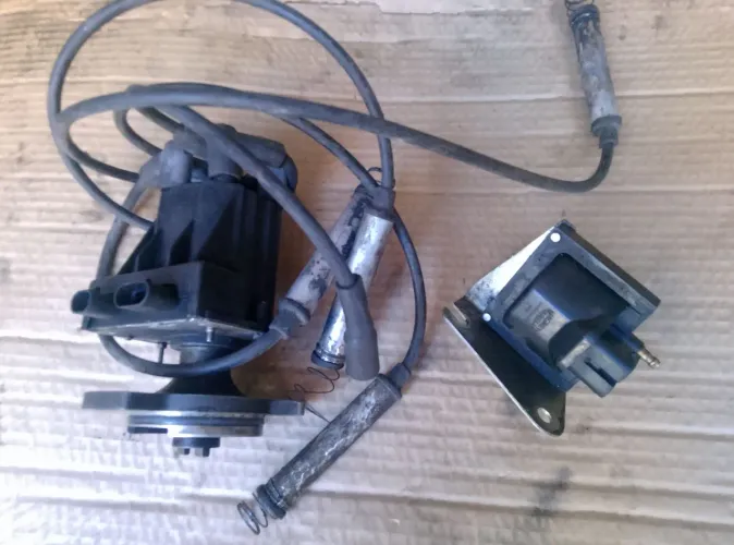 Distribuidor e bobina Ipanema e Kadett.