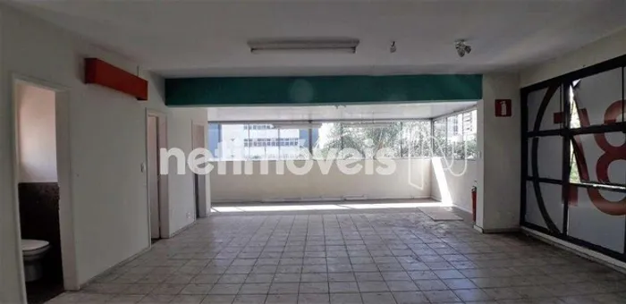 Sala Comercial no Santo Agostinho
